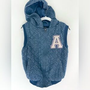 S/P NOK NOK Hooded Quilted Vest, Sporty Core, Varsity A, Heathered Navy, Pockets
